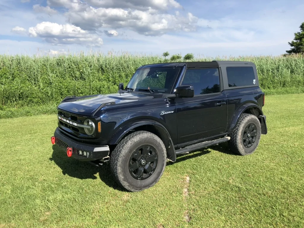 Ford Bronco 2024 Peak Blue 2dr Heritage Edition for sale 90D6AE9D-981E-4BC8-A1F6-9AABC95AD8B7_1_105_c