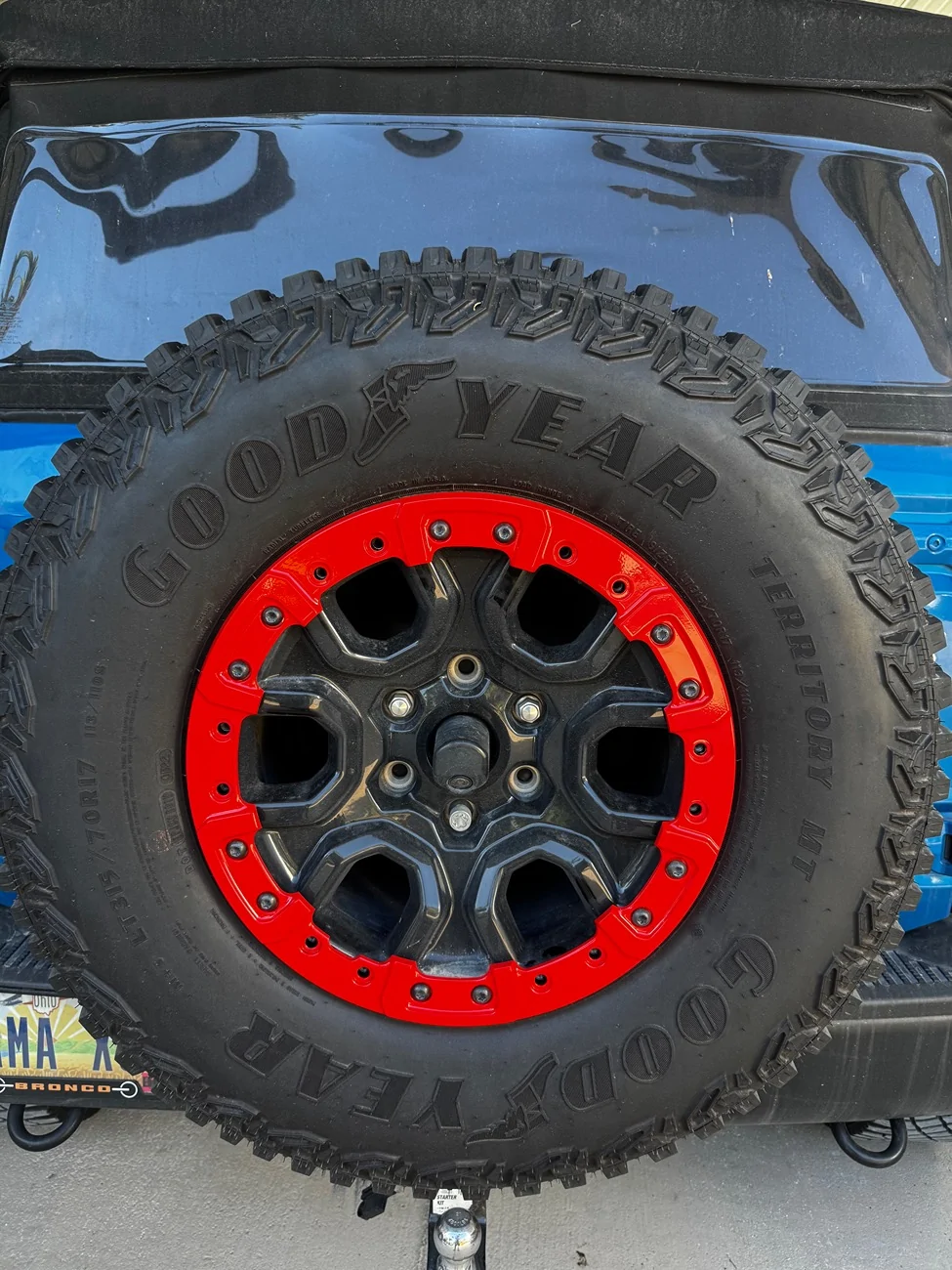 Ford Bronco Red bead lock wheel rings. NEW!! IMG_6031