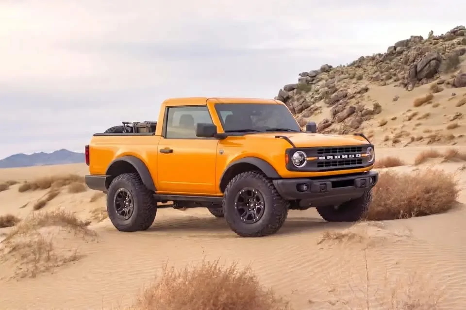 Ford Bronco Bronco Pickup Truck coming in future. Hybrid Bronco arrives 2027 1787243708253-h8