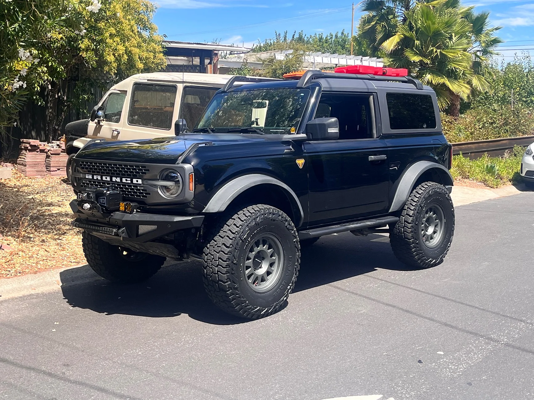 Ford Bronco Dobinsons MRR 3 way adjustable suspension - anyone install? IMG_8276