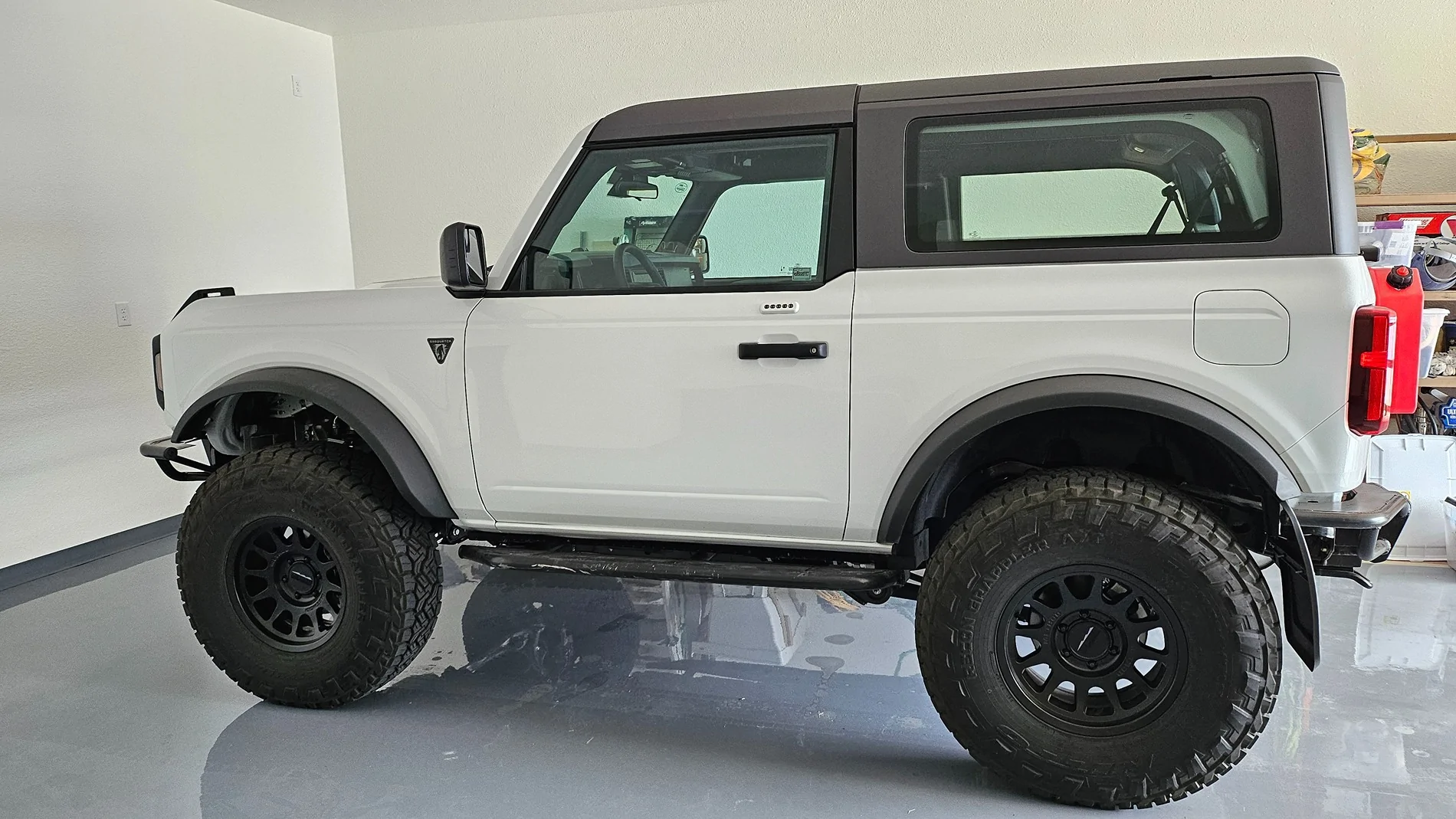 Ford Bronco 2023 Sasquatch 2dr Manual - Built for Capability and Reliability. 37s 20240313_122837