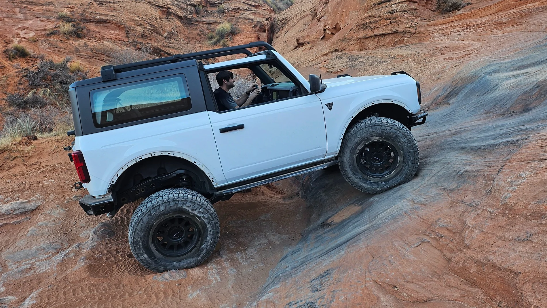 Ford Bronco 2023 Sasquatch 2dr Manual - Built for Capability and Reliability. 37s 20241219_162707