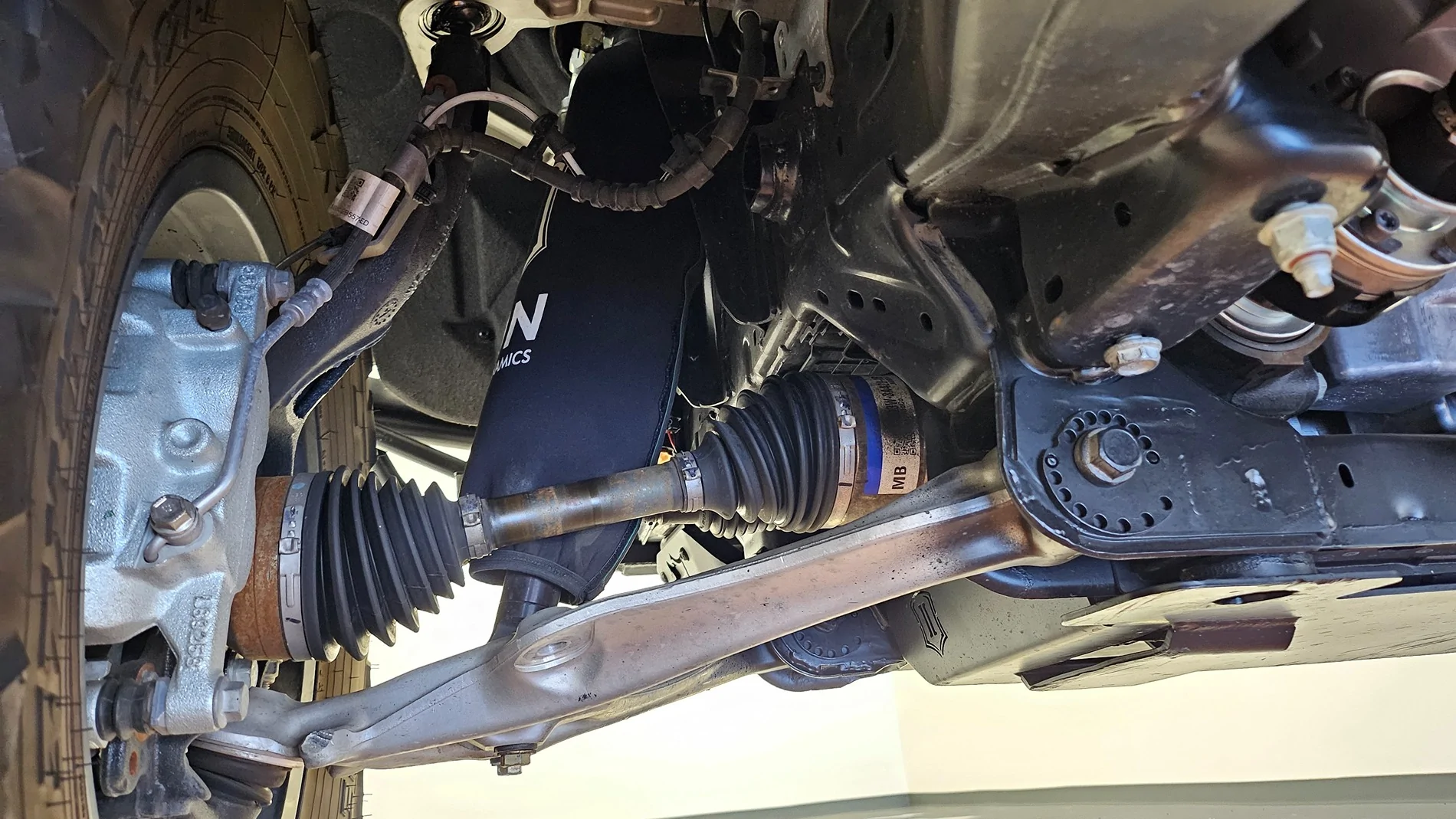 Ford Bronco 2023 Sasquatch 2dr Manual - Built for Capability and Reliability. 37s 20260818_083734