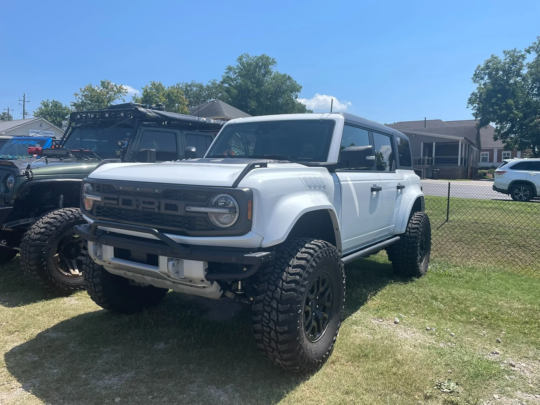 Ford Bronco Bronco Raptor hater poll (Keep it friendly:) IMG_7349