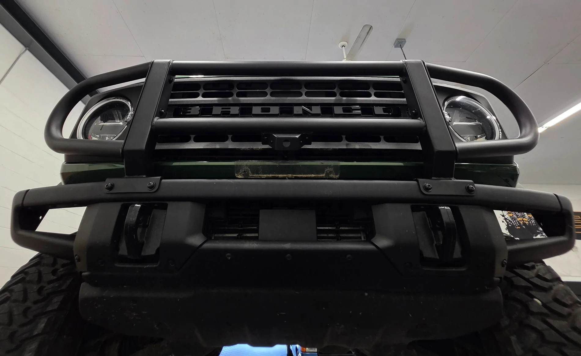 Ford Bronco Our 2022 BRBN 2-Door Sas MT 20260821_140127