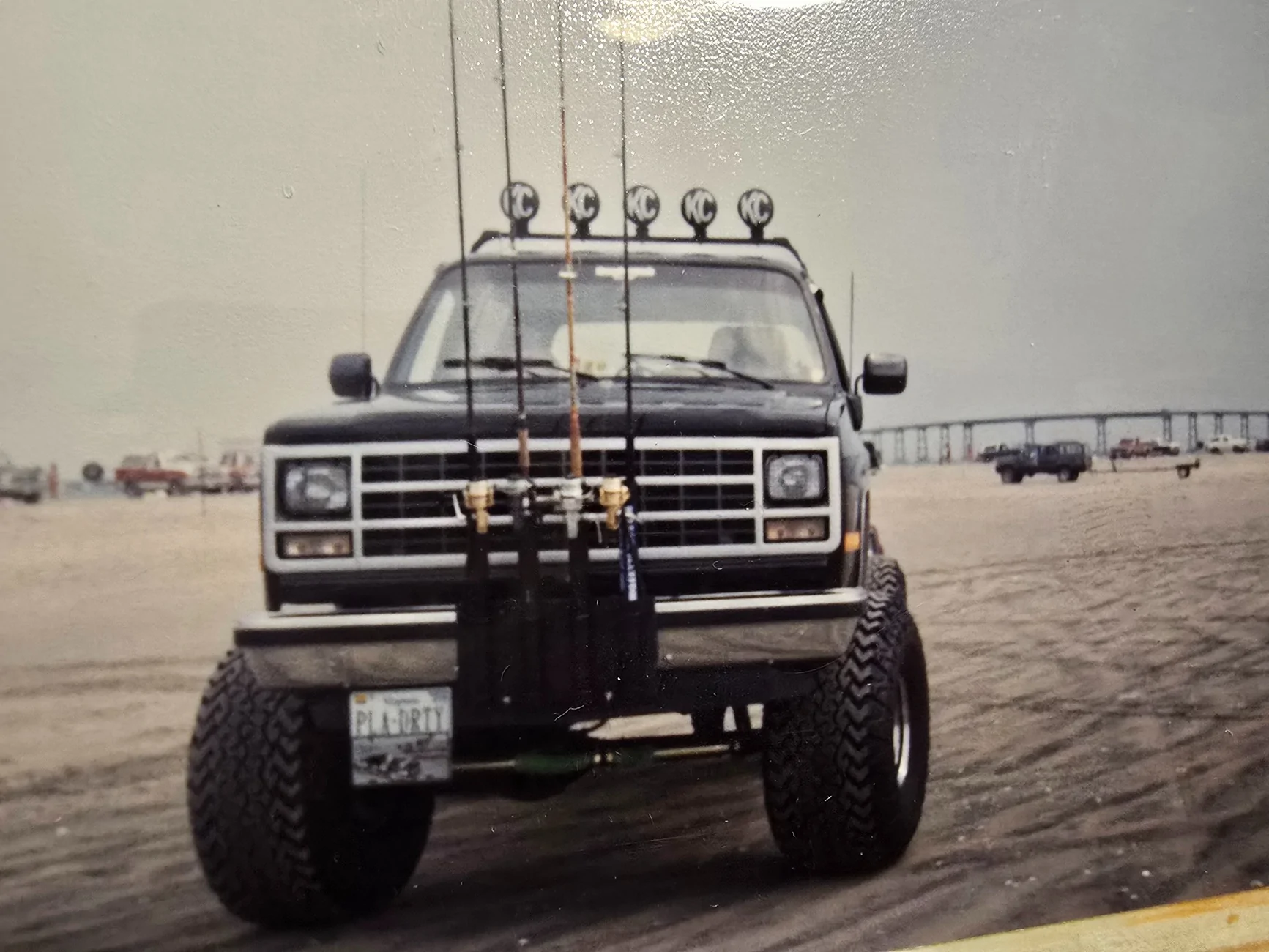 Ford Bronco Which is best way to improve stance? 805208-f5f175611d5f9c47be4234dfdb35aa18