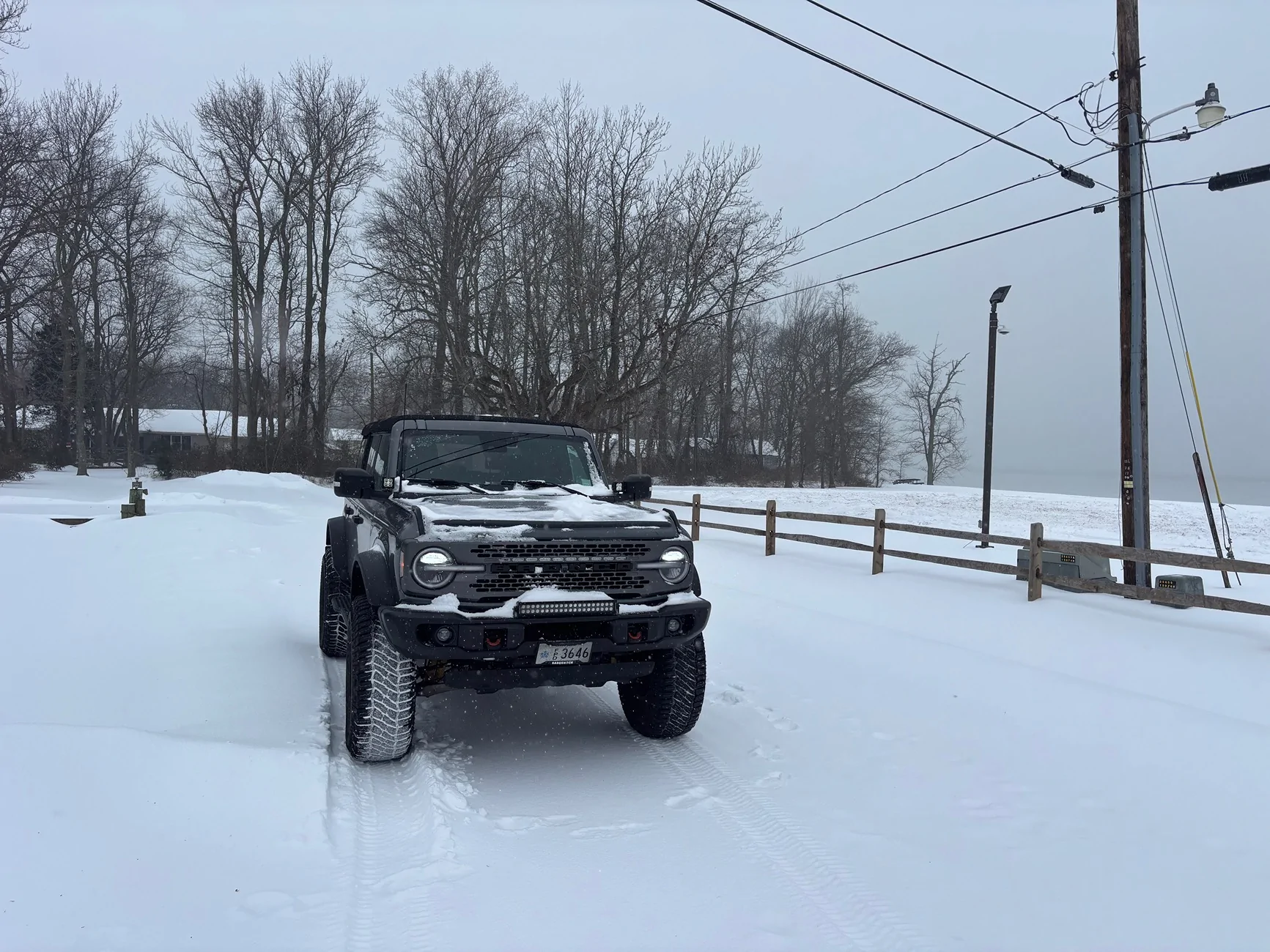 Ford Bronco Which is best way to improve stance? IMG_2345