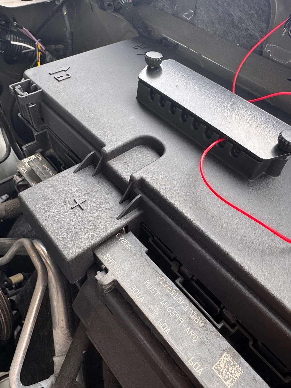 Ford Bronco IAG I-Line Fuse Box Cover w/Pass-Through IMG_8424