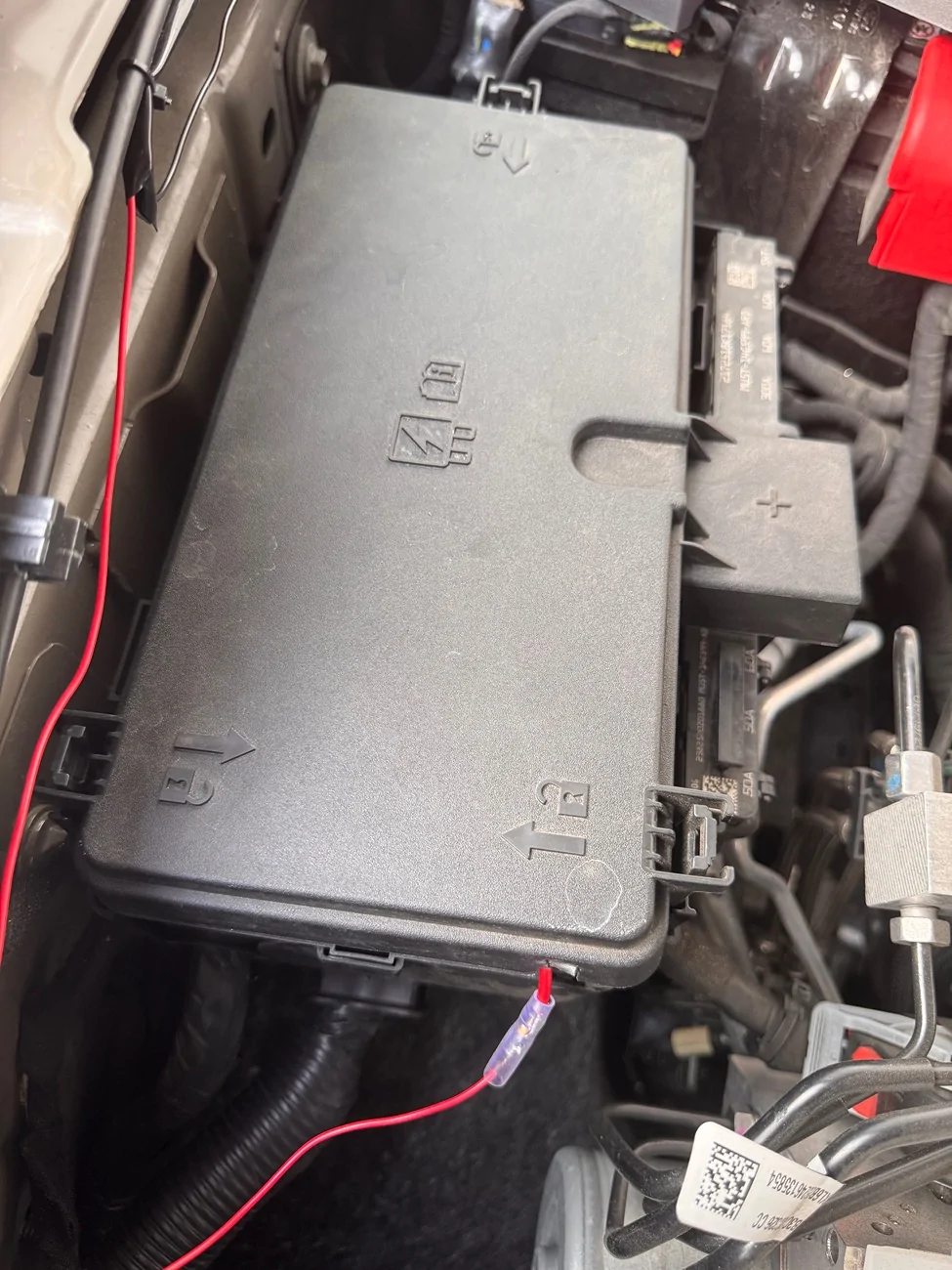 Ford Bronco IAG I-Line Fuse Box Cover w/Pass-Through IMG_8420