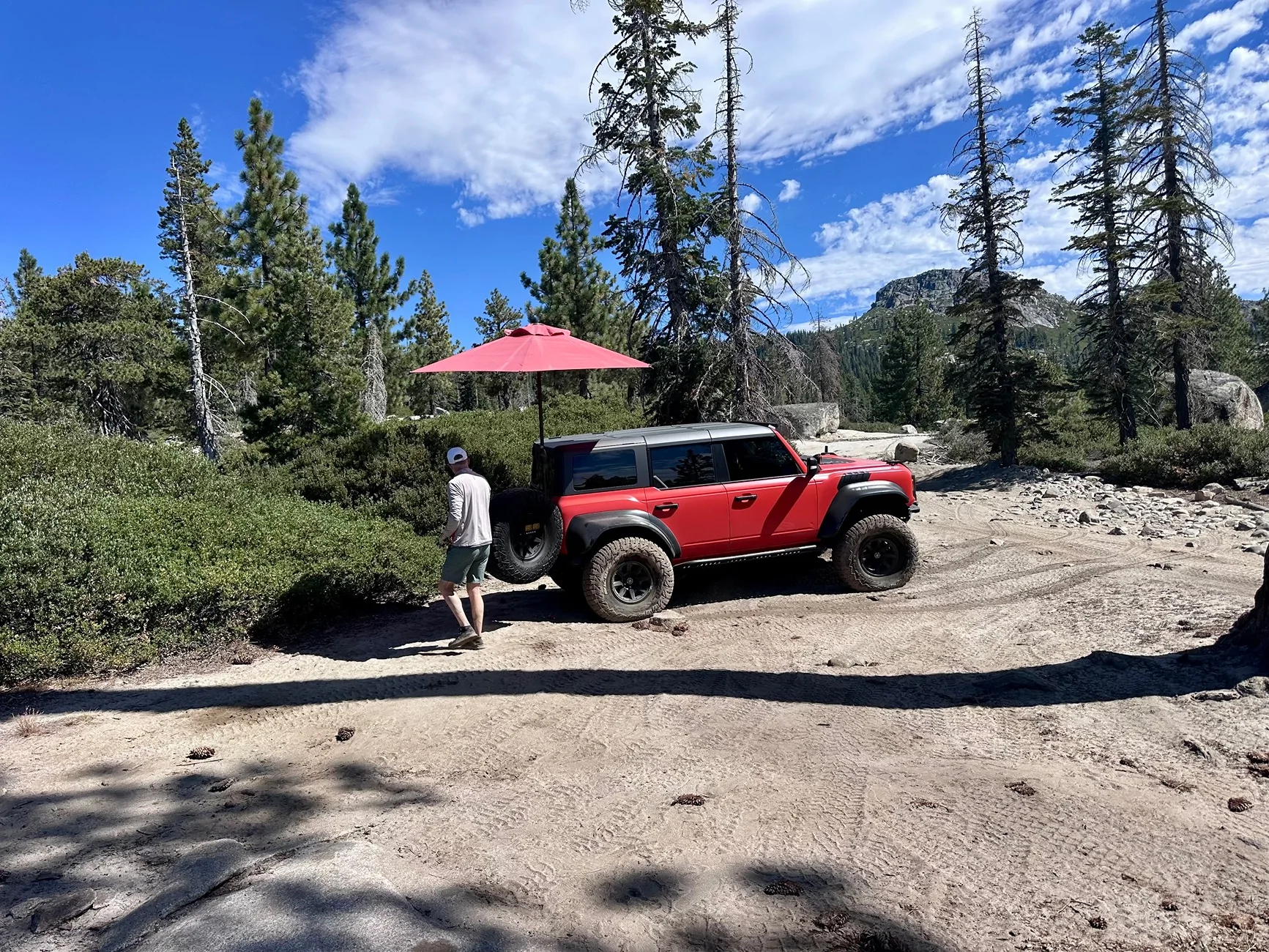 Ford Bronco Throwing Shade on the Bronco Raptor IMG_6005