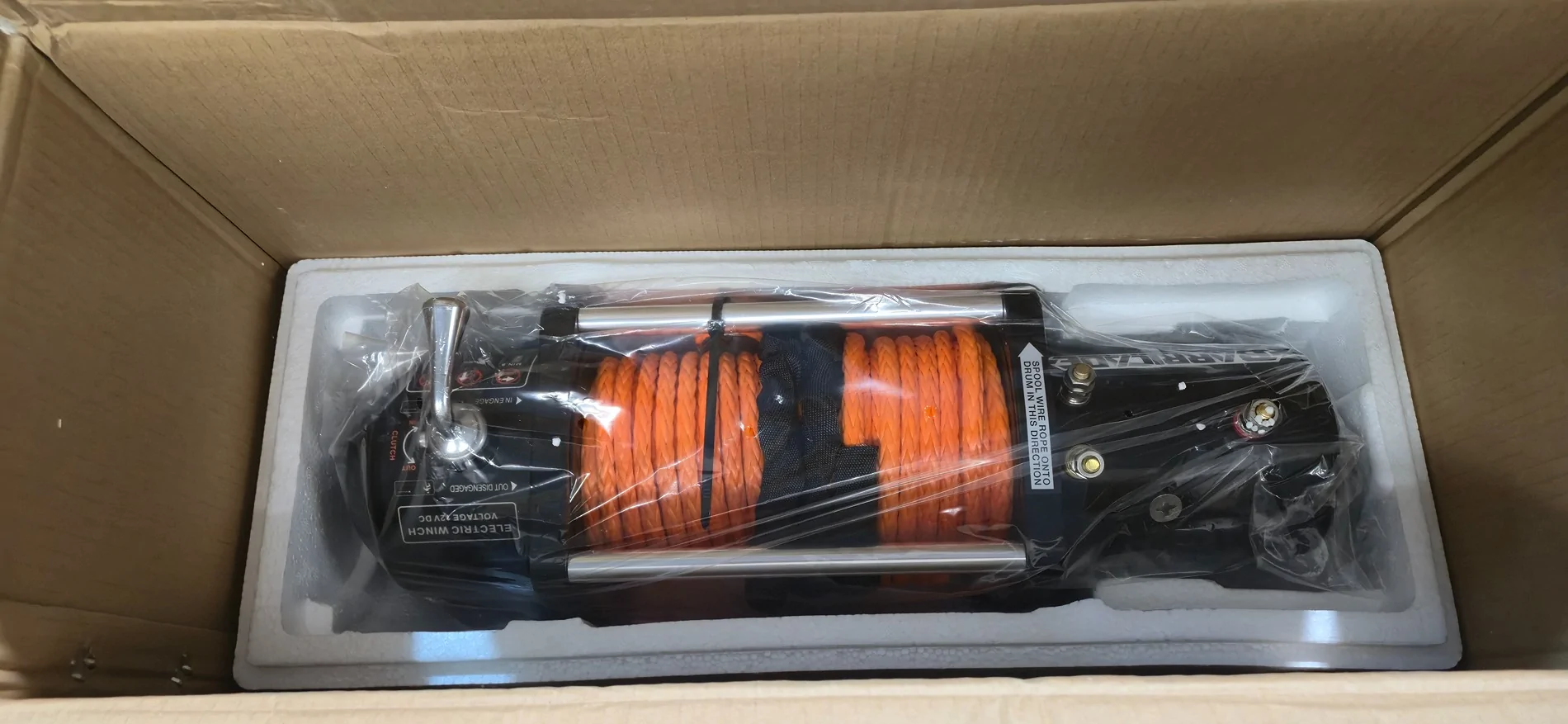 Ford Bronco 12k winch for under $100 20260829_171948