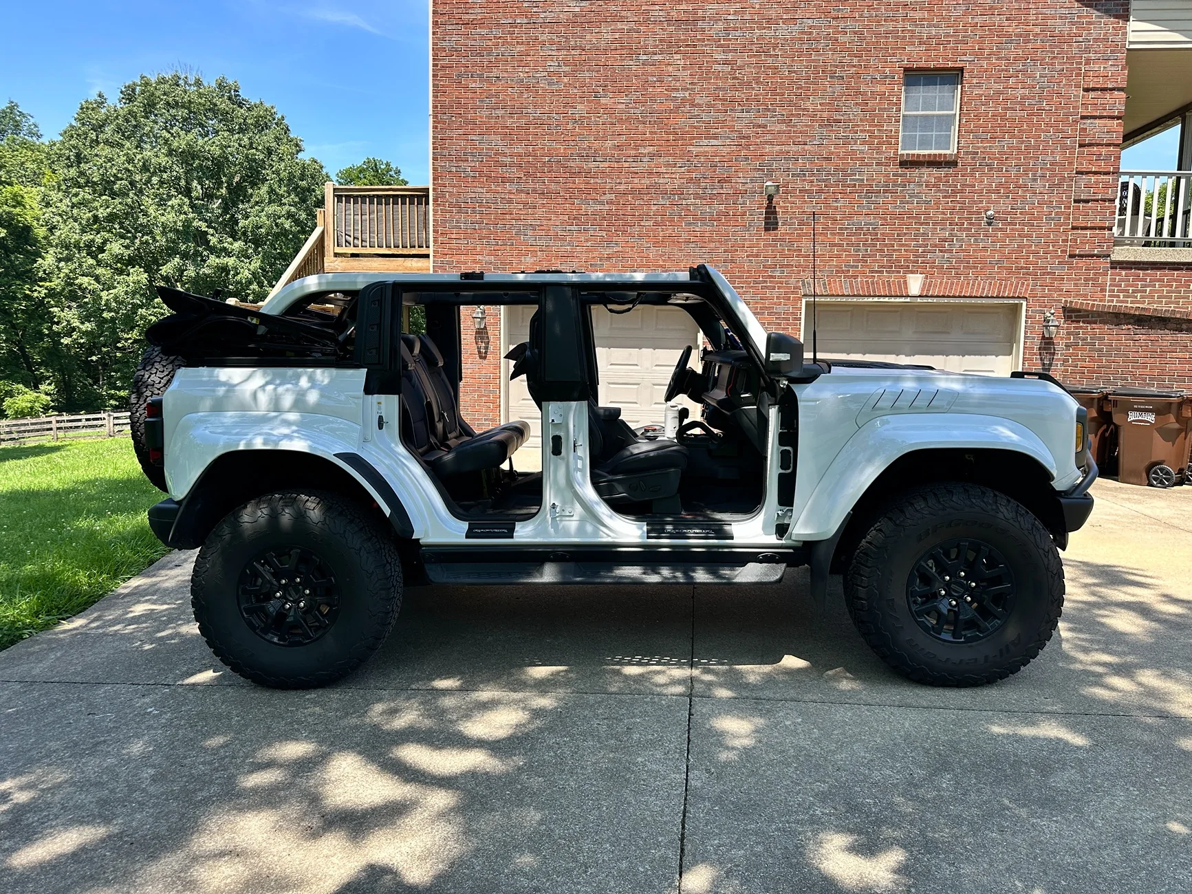 Ford Bronco Bronco Raptor - Need Help Understanding Soft Top Options E540EA85-007F-46DD-9C60-8F92B858B6B2