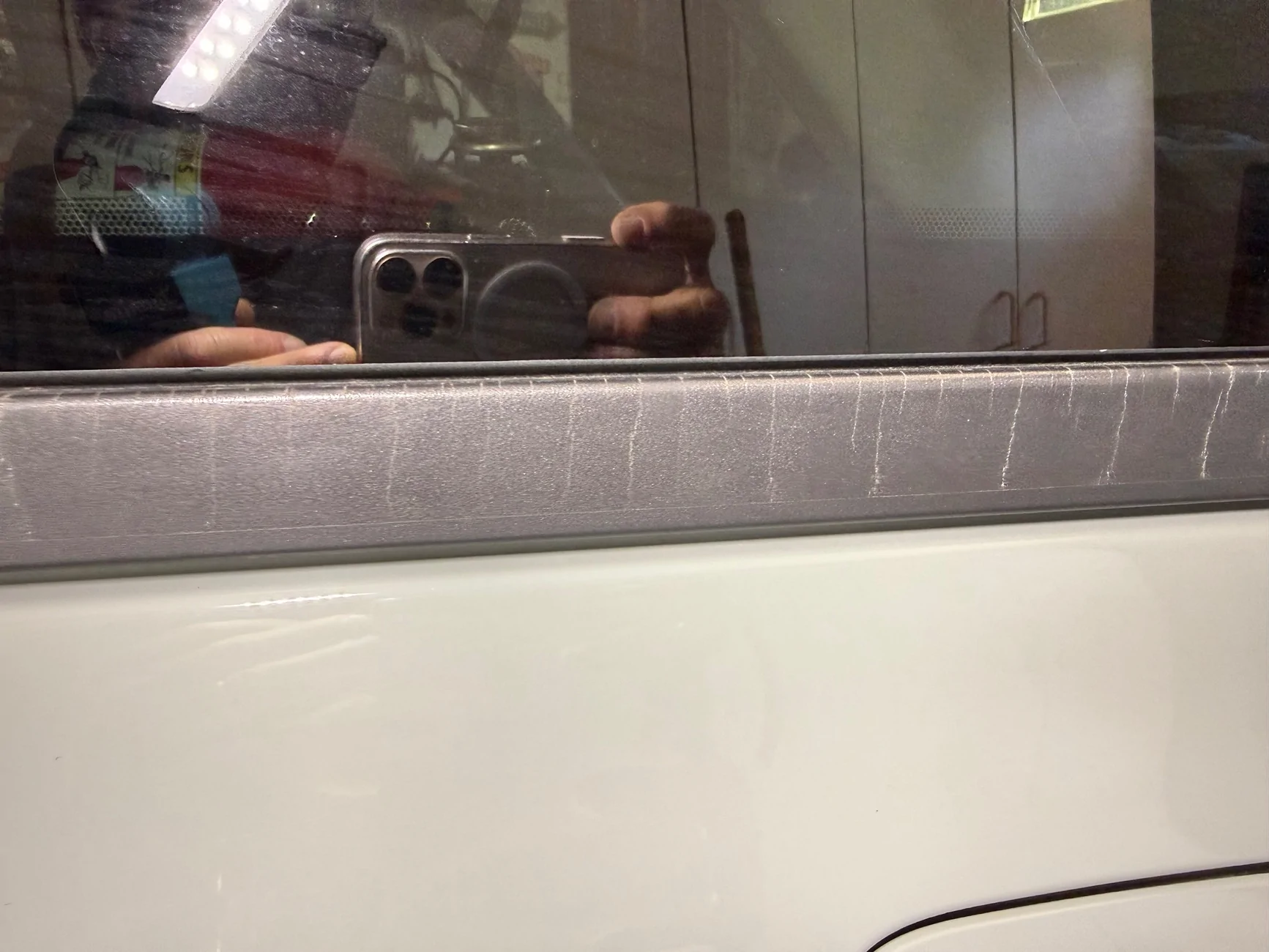 Ford Bronco 4 years in, finally see a crack in hardtop! IMG_1215