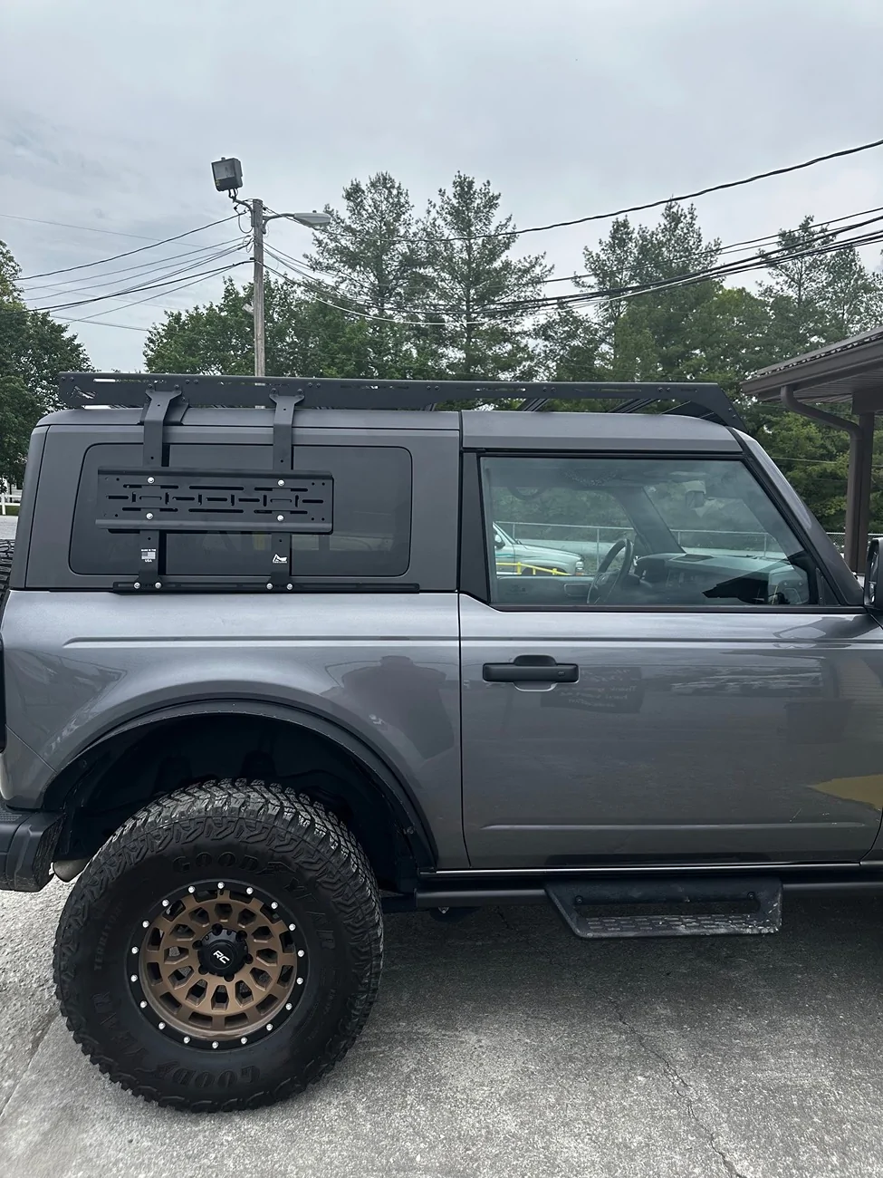 Ford Bronco Trailrax Pak Rax install without removing top? 1IZzO_c6SOOzPqs3DJD-WQ