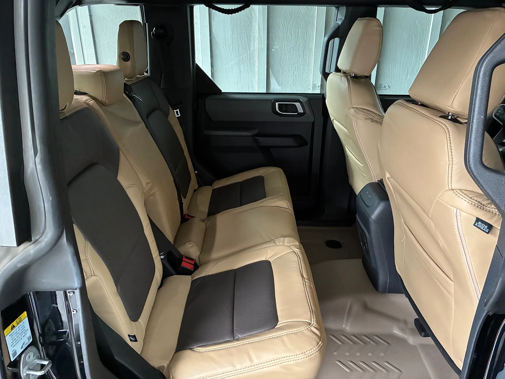 Ford Bronco Armorlite Desert Khaki Floor Photos IMG_1261