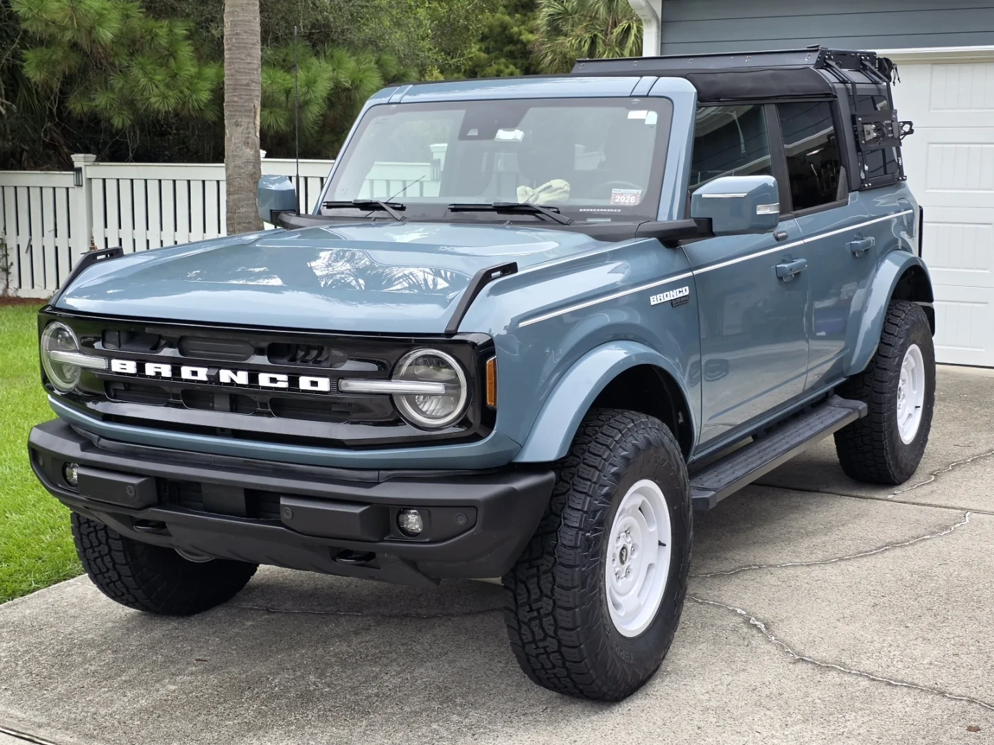 Ford Bronco Radflo Lift 2.5 Coilovers + Nitto G3 35's On 2021 Non-Sas OBX BRONCO 20260830_121339