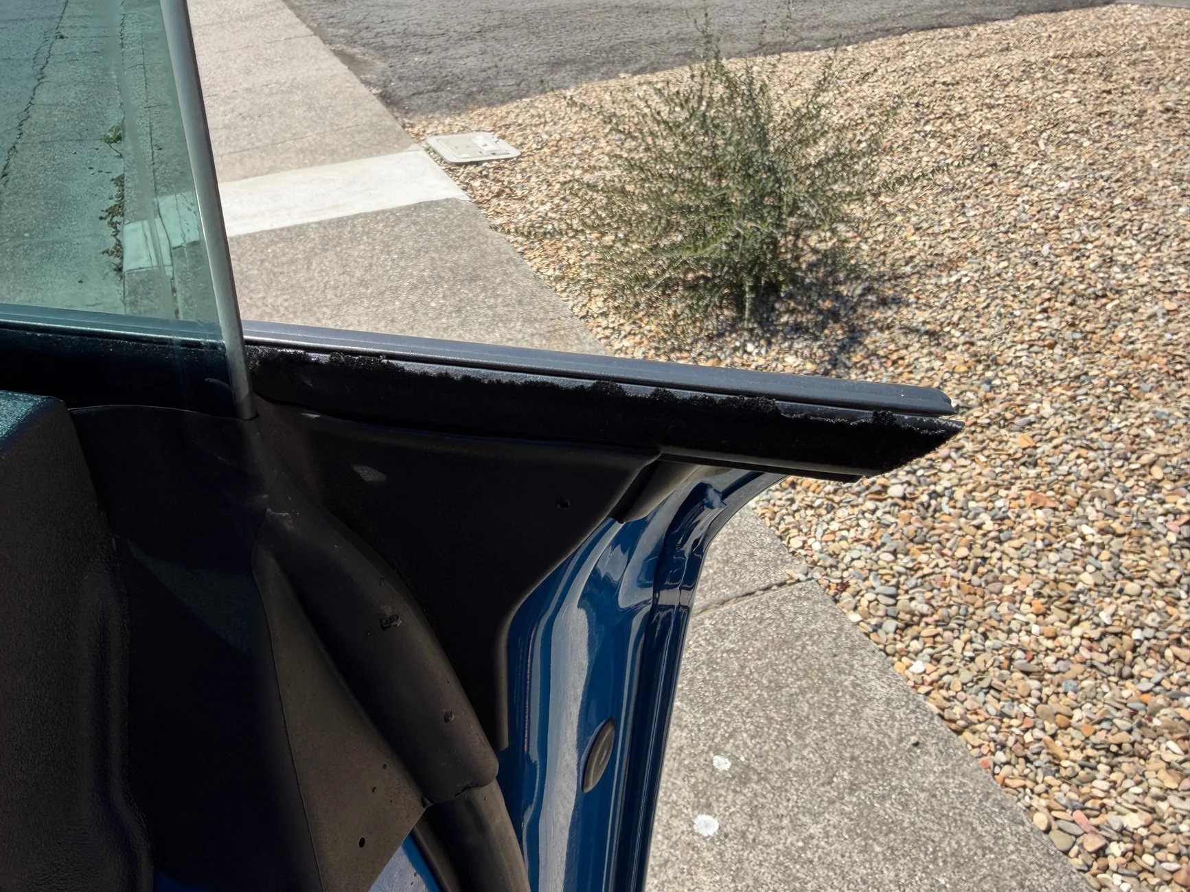Ford Bronco Window/Door Weather Stripping Falling Apart IMG_0374