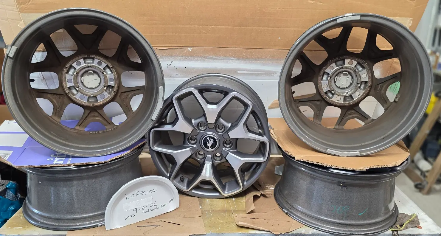 Ford Bronco Badlands Take-offs Wheels SC 20260907_103543