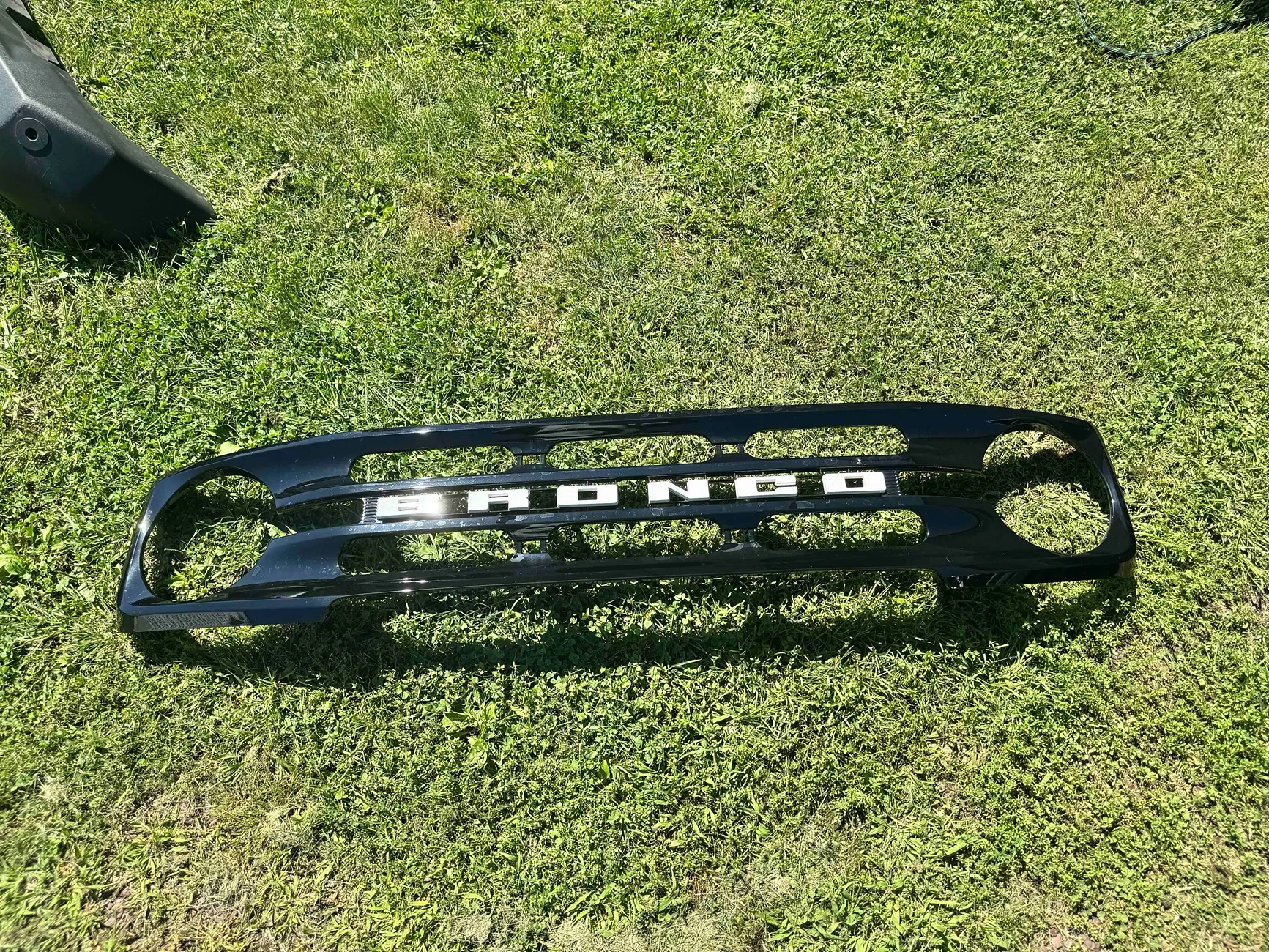 Ford Bronco Stock OBX Grille - Glossy Black IMG_4705