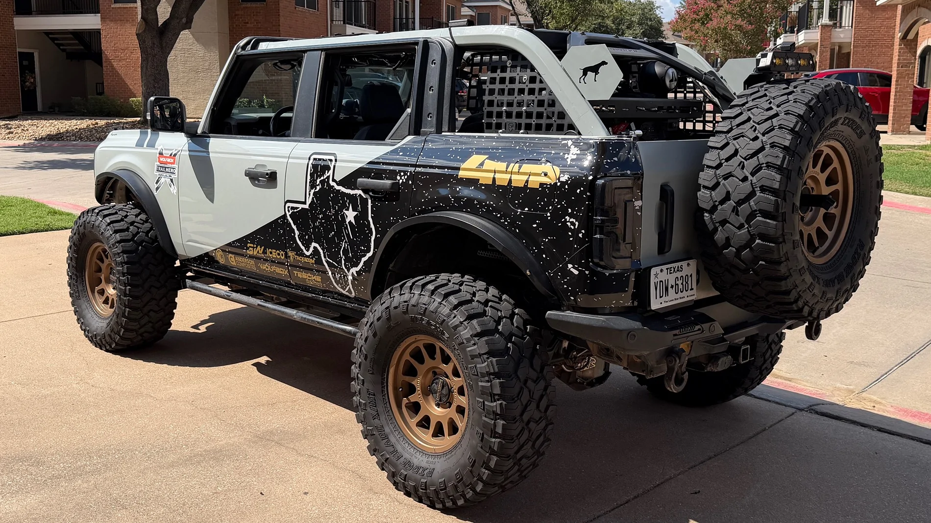 Ford Bronco Bird Dog Off Road Bronco IMG_8755