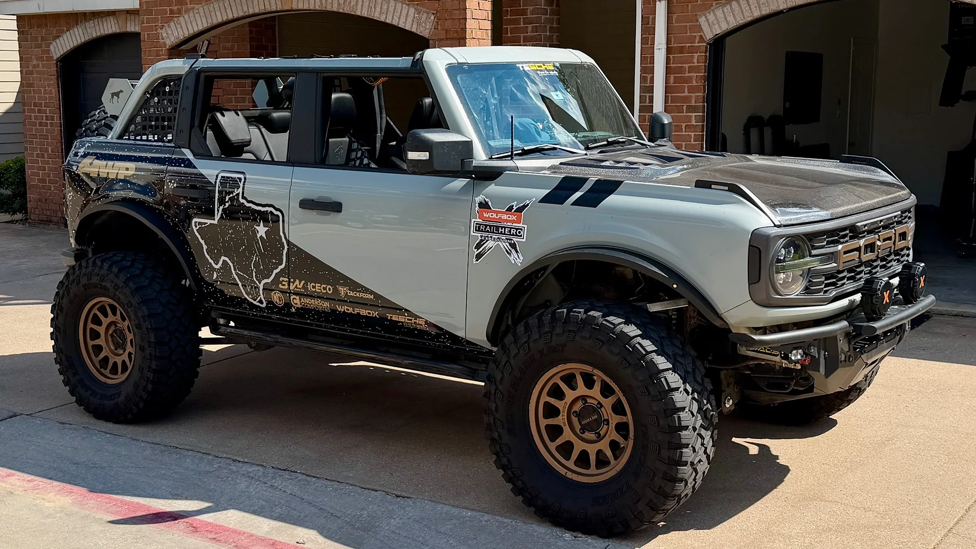 Ford Bronco Bird Dog Off Road Bronco IMG_8736