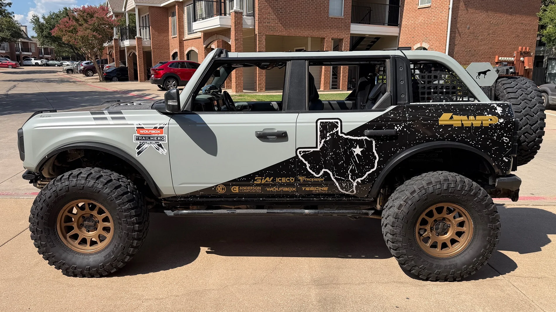 Ford Bronco Bird Dog Off Road Bronco IMG_8760