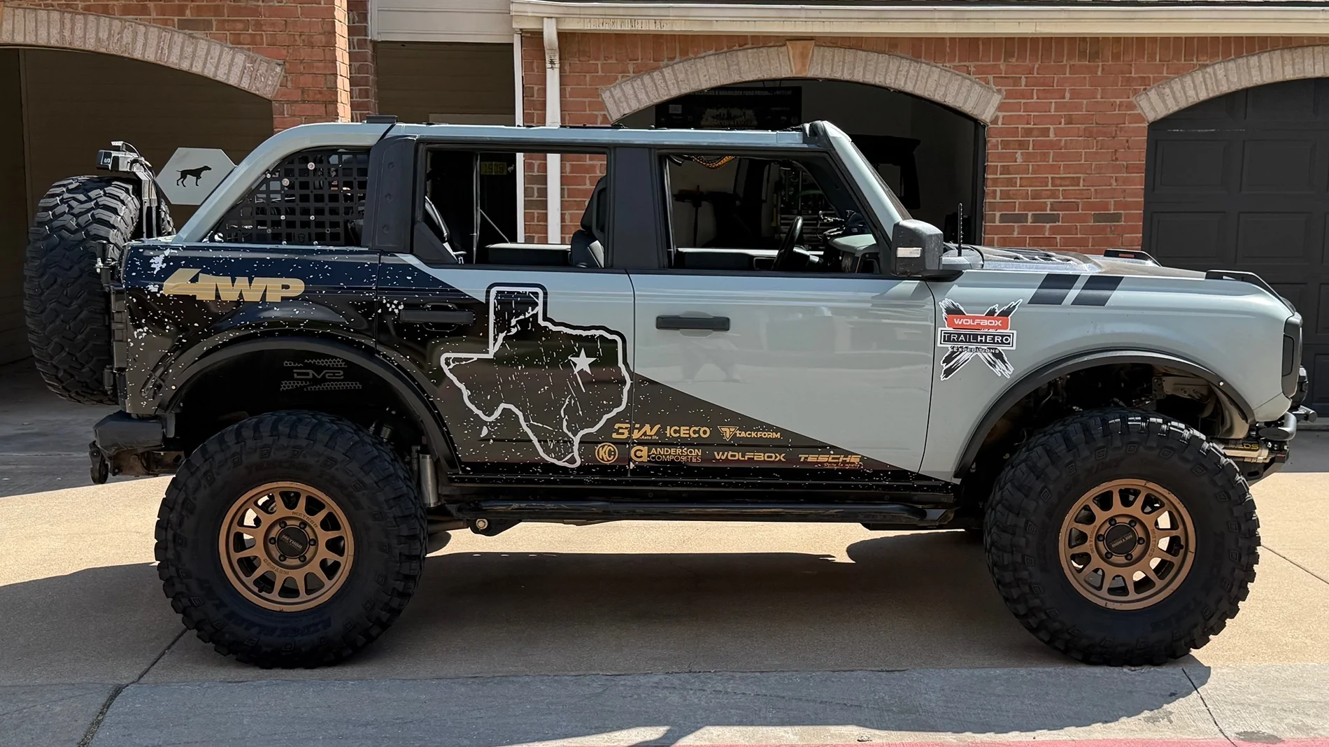Ford Bronco Bird Dog Off Road Bronco IMG_8740