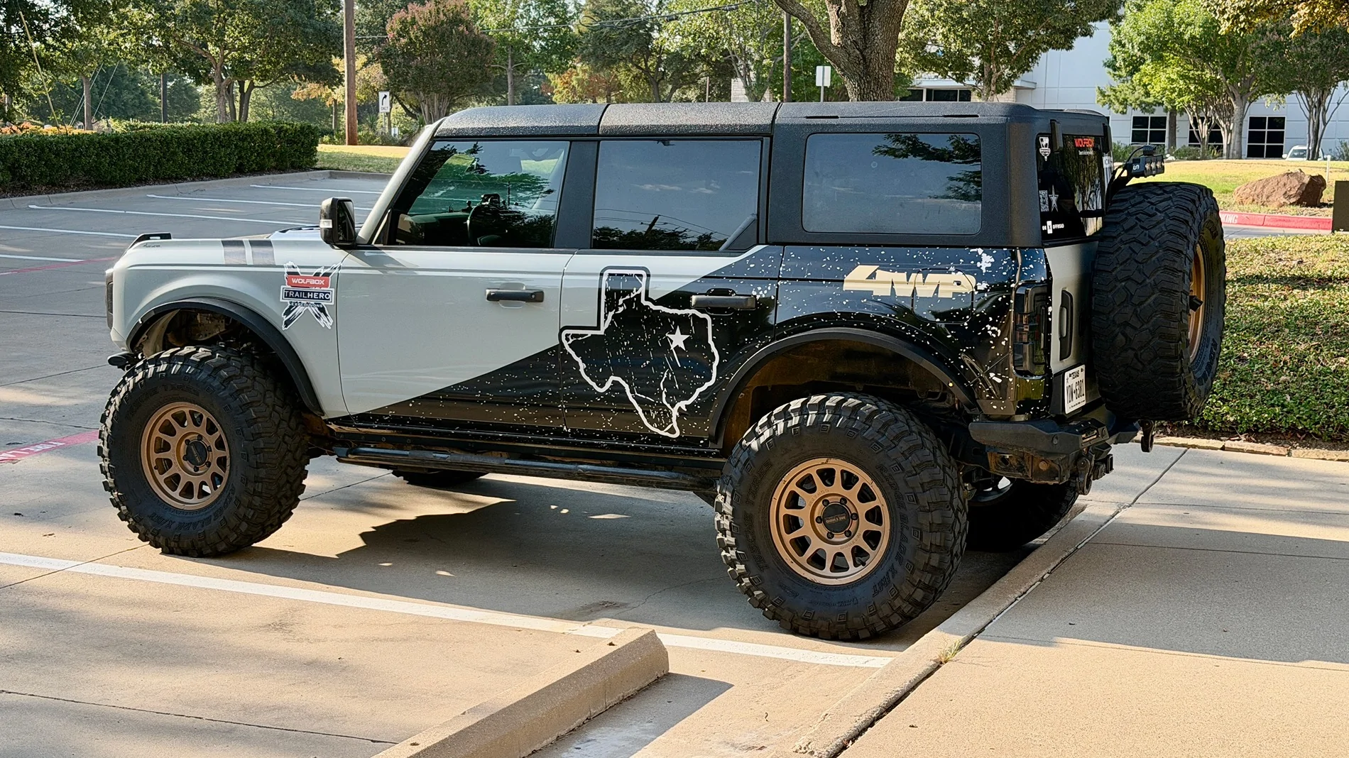 Ford Bronco Bird Dog Off Road Bronco IMG_8656