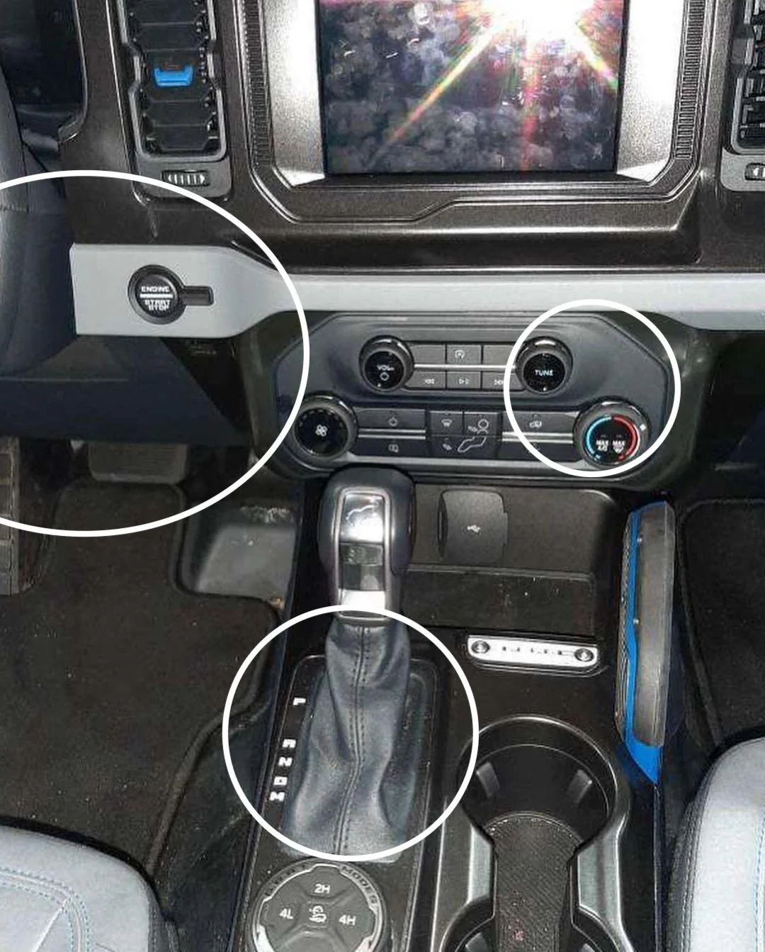 2021 Bronco Black Diamond Interior 4.jpg