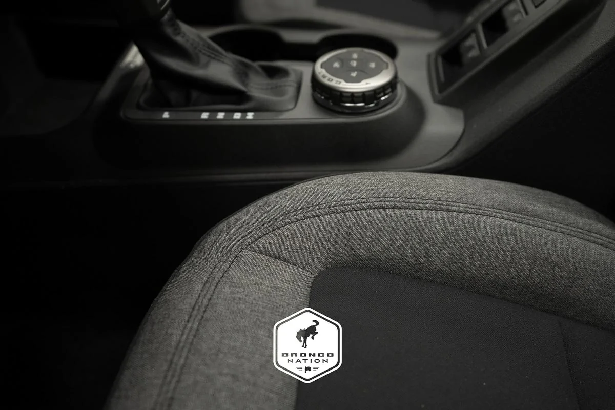 Ford Bronco Bronco Base Interior, Seats, Dash bronco-base-interior-seats-dash-exterior-interior-4