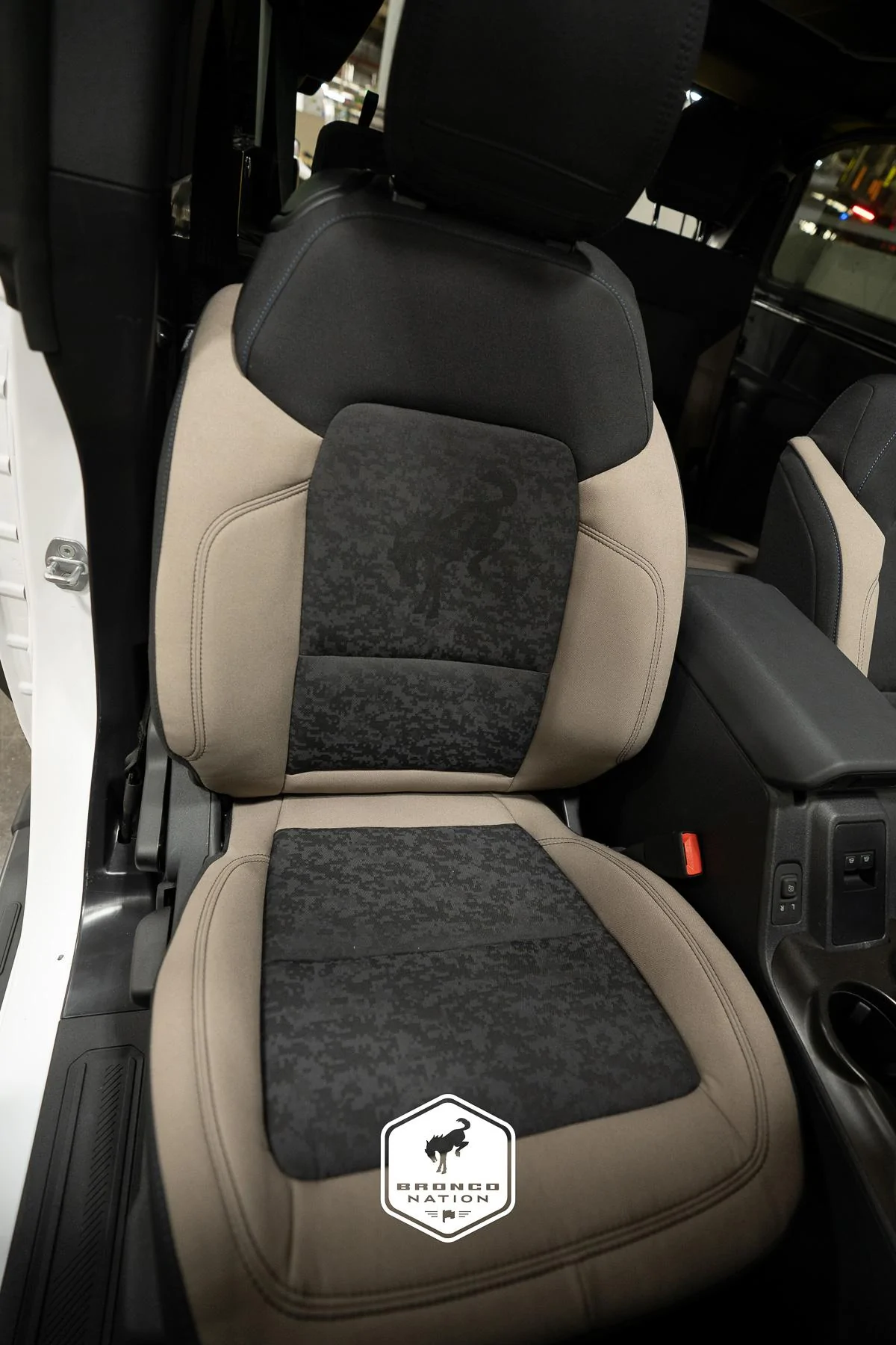 Ford Bronco Bronco Wildtrak Interior and Seats bronco-wildtrak-interior-seats-6