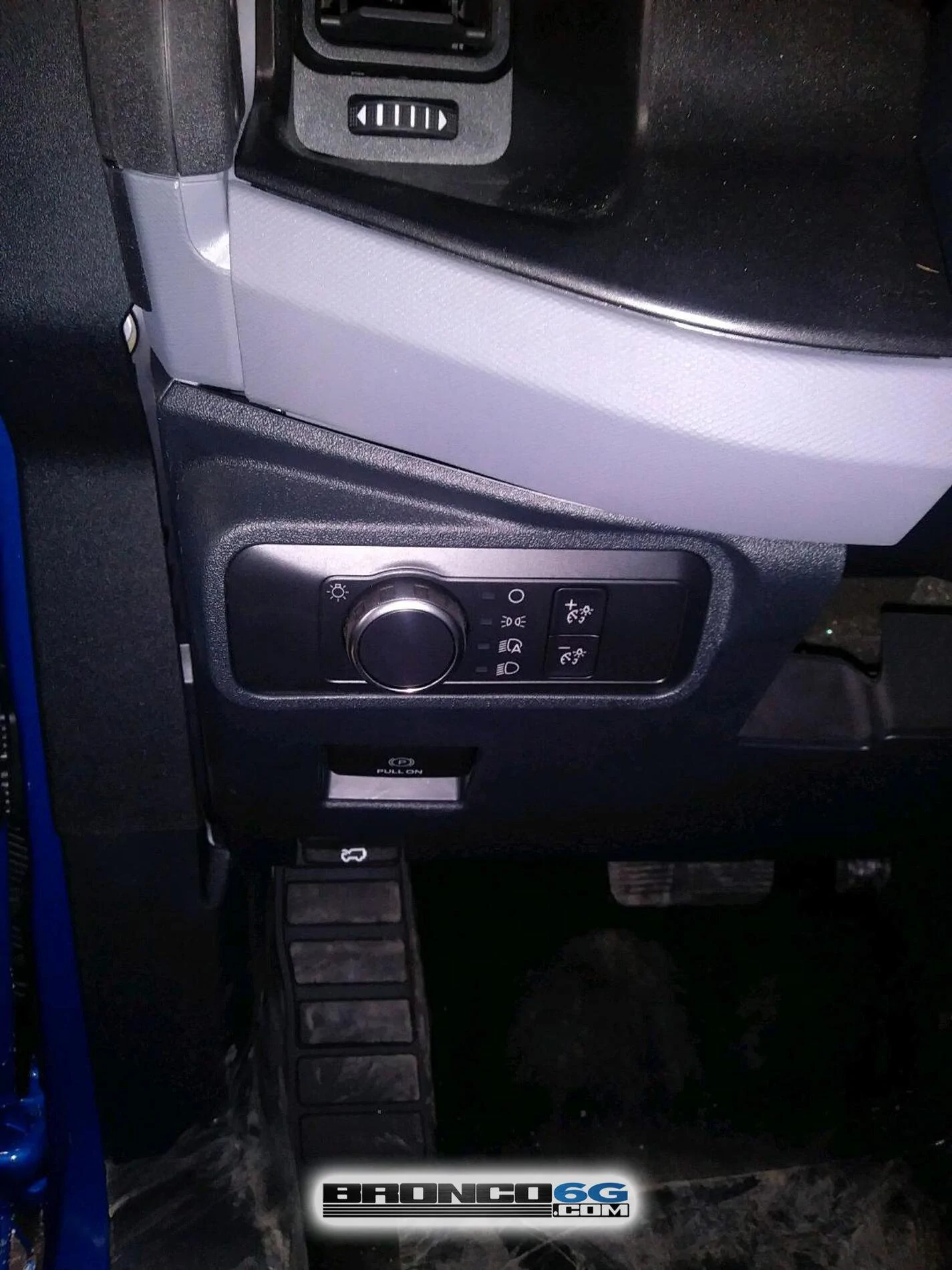 Ford Bronco 📷 Factory Pics: Dashboard switches & buttons + More Broncos Factory 2021 Bronco interior buttons dashboard switches 1