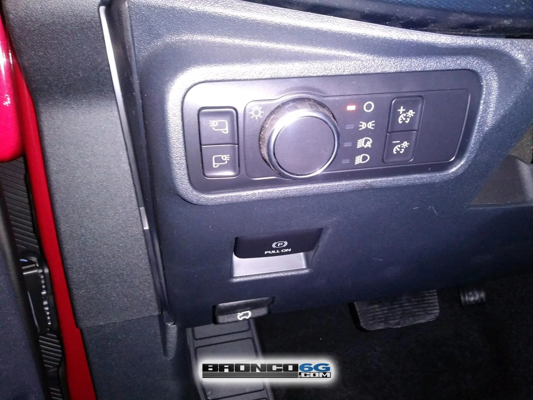 Ford Bronco 📷 Factory Pics: Dashboard switches & buttons + More Broncos Factory 2021 Bronco interior buttons dashboard switches 5