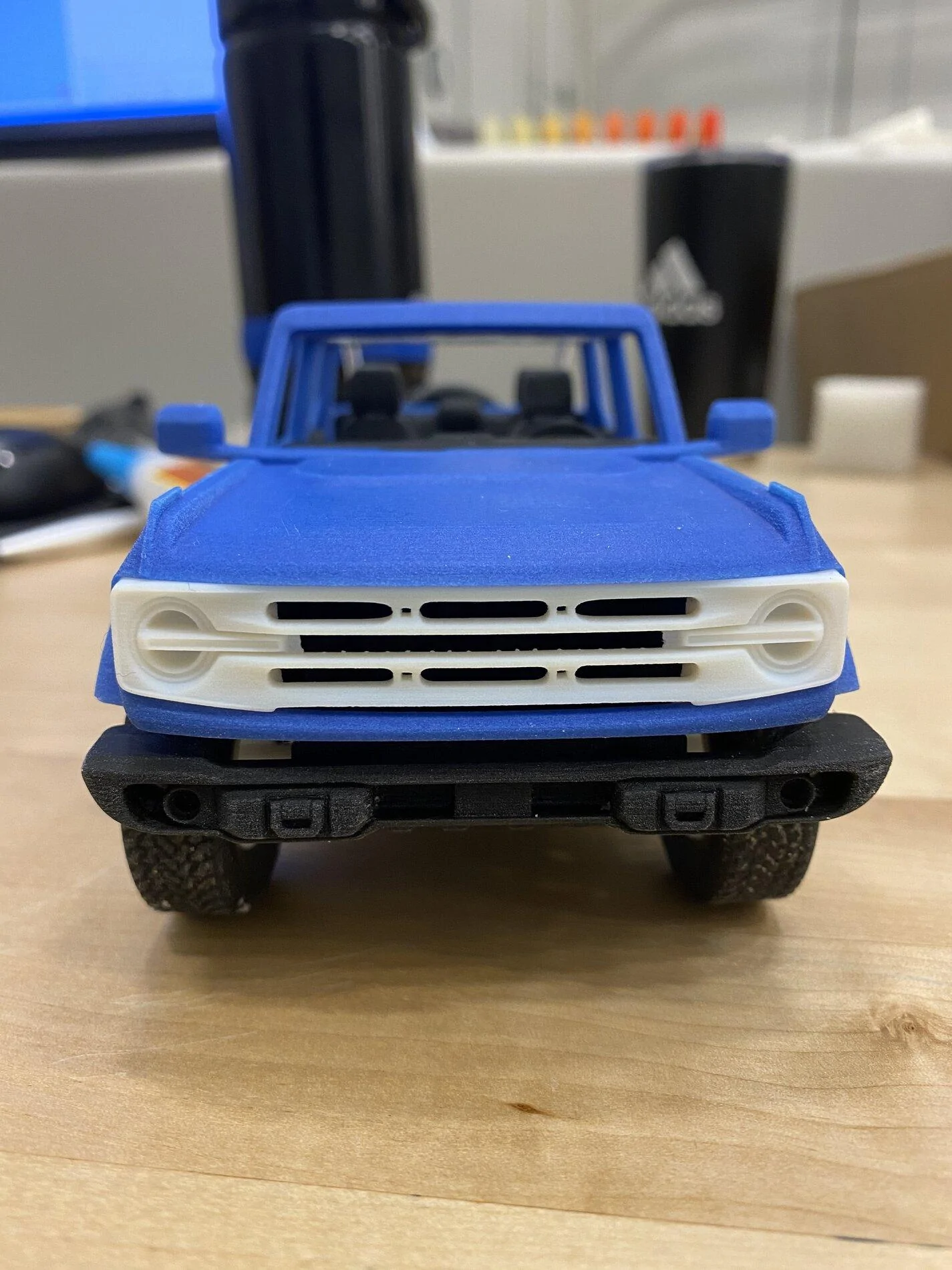 Ford Bronco Cool 3d rendering in Google 2E36BEE0-DE41-4AE1-8AE0-24E48AAD17F7