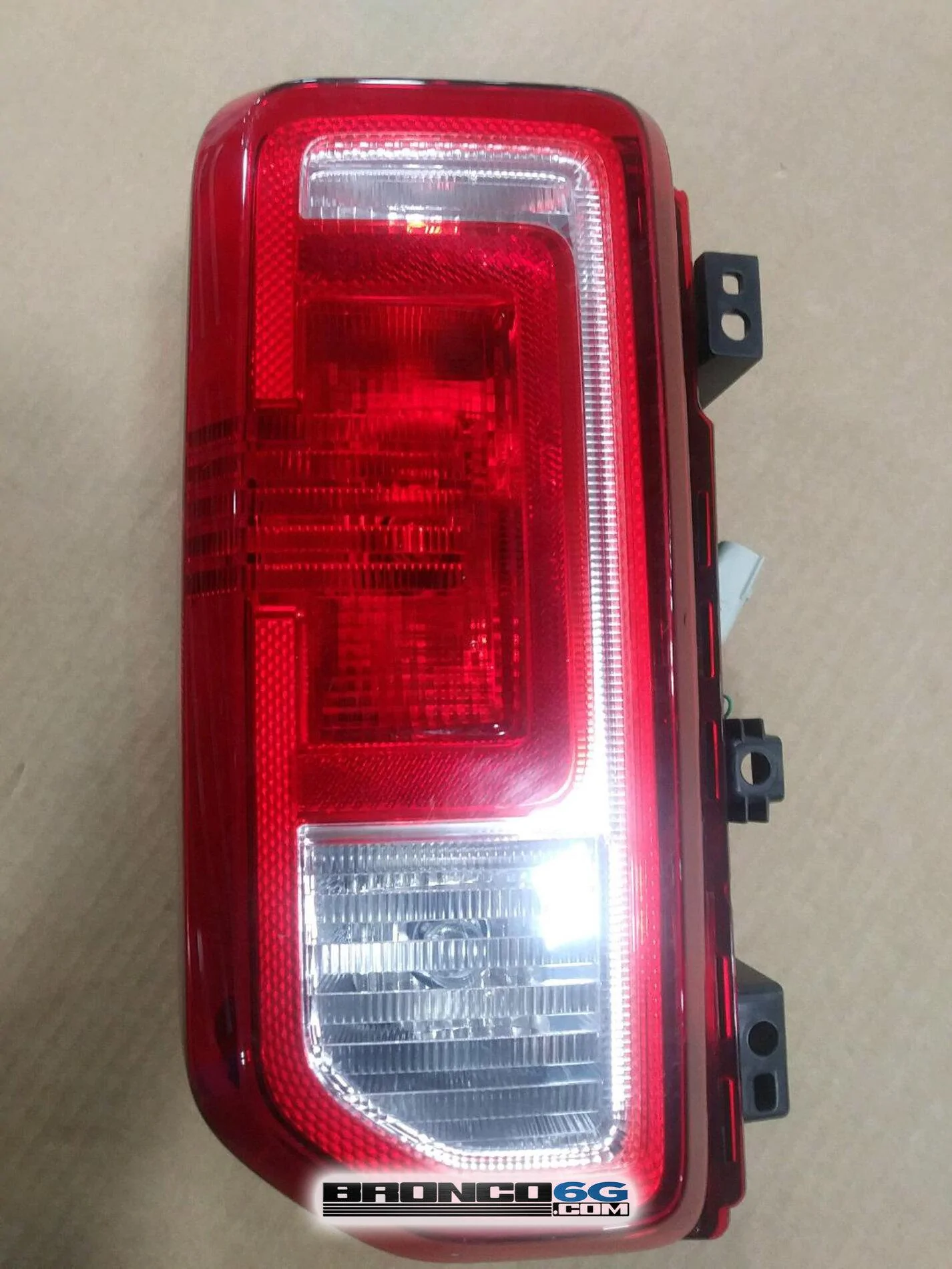Ford Bronco 📷 Factory Broncos: Modular Black Top + Headlight Assembly, Tail Light Assembly, Puddle Lights 2021 Bronco tail light assembly unit 3