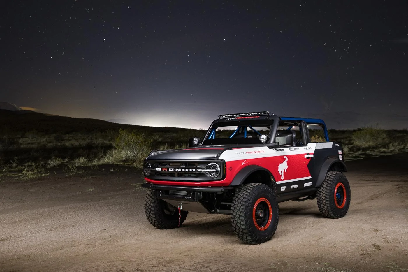 Ford Bronco Ford Performance Debuts Bronco 4600 Race Trucks bronco-4600-race-trucks-ultra4-ford-performance-2