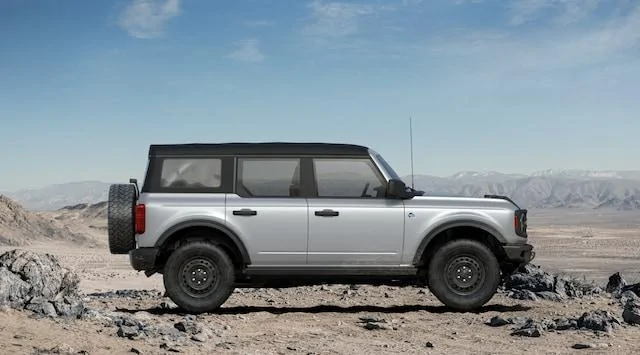 Ford Bronco Is the Bronco too bulky? 31781CB7-C50B-4F2E-BF51-E024D700520D