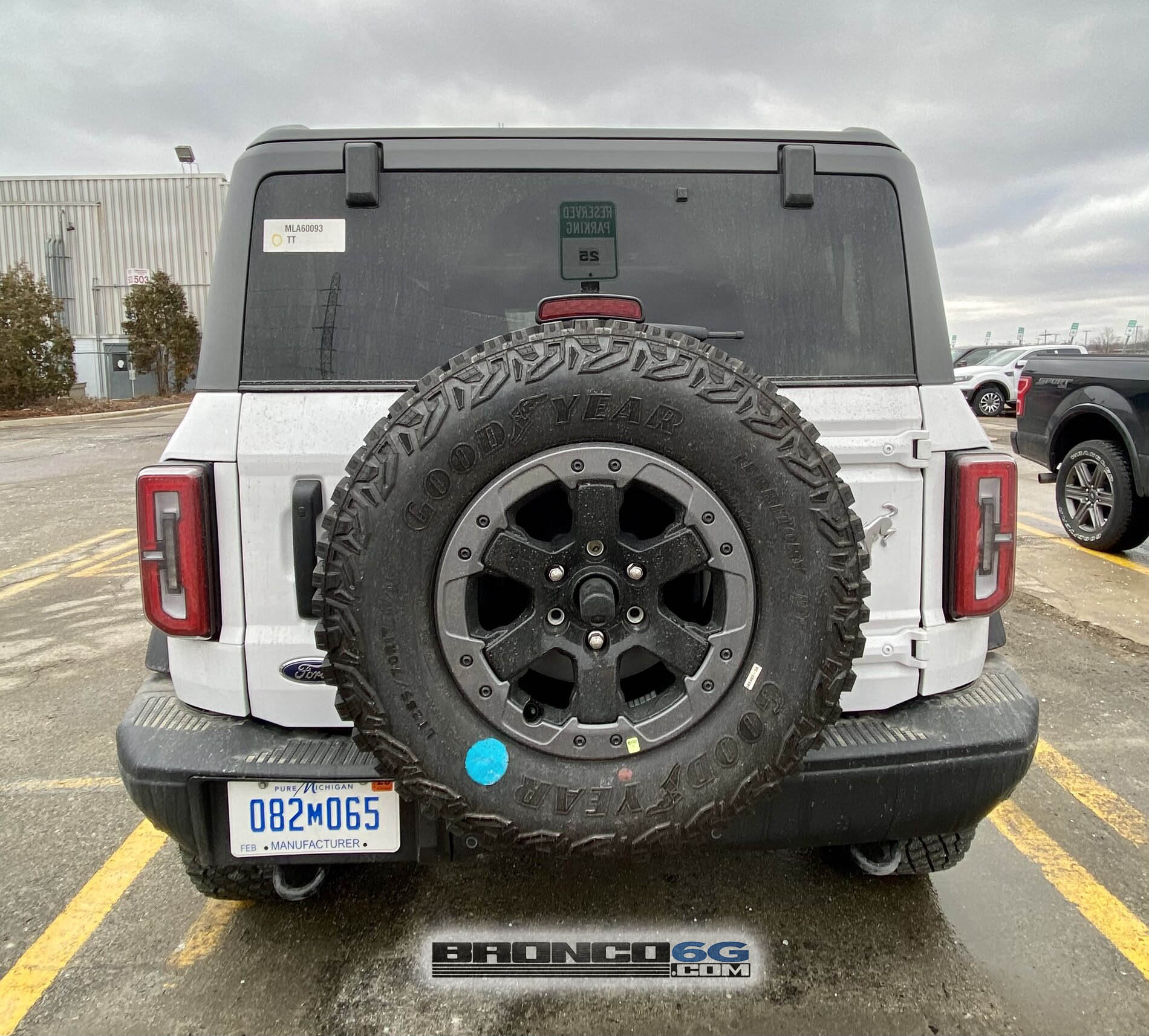 Ford Bronco No rear bumper recovery points? C338B776-99A2-4531-A43B-923127B45E9C