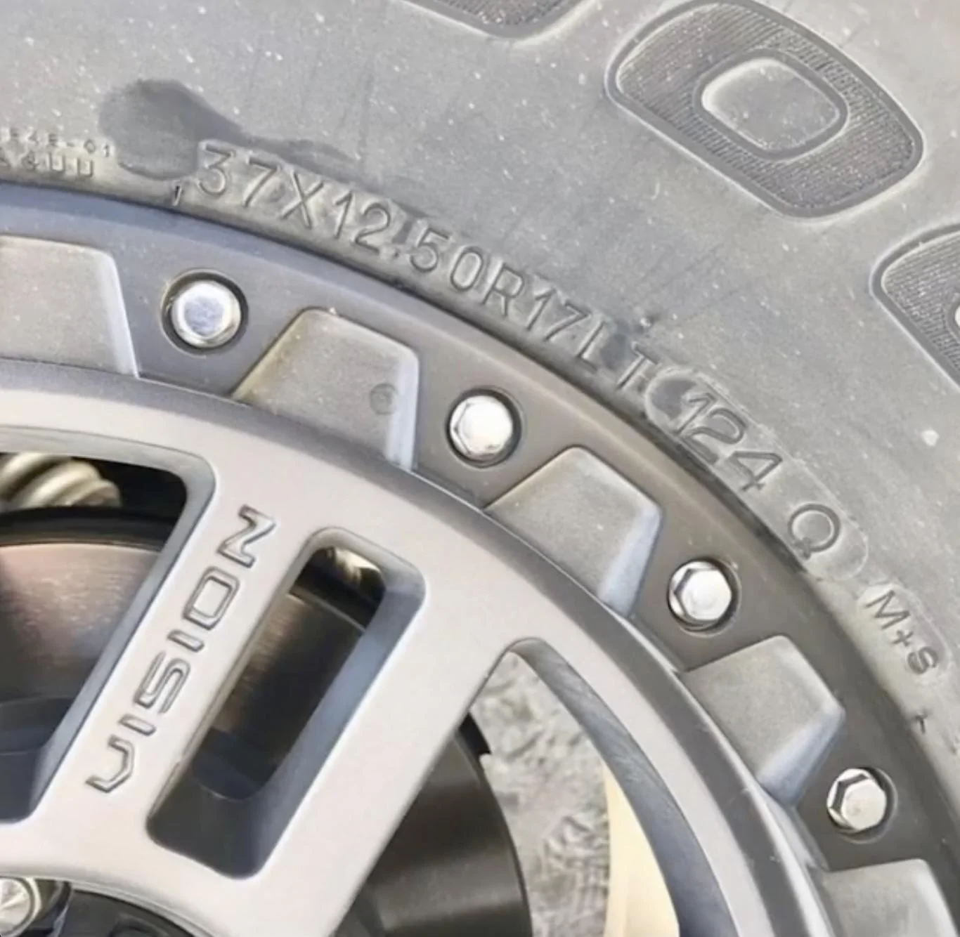 2021 Bronco 37's 37%22 tires build by 4WP 8.jpg's 37%22 tires build by 4WP 8.jpg