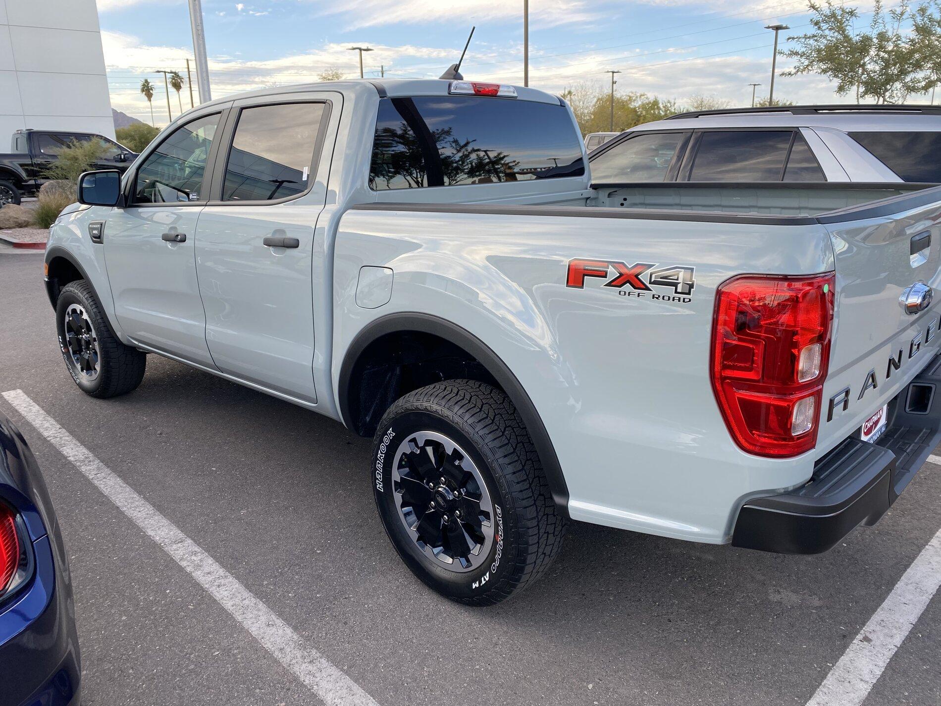 Ford Bronco What Happened to Cactus Gray?? 0DFD7F8D-D427-49E5-A5DE-E259CF885E57