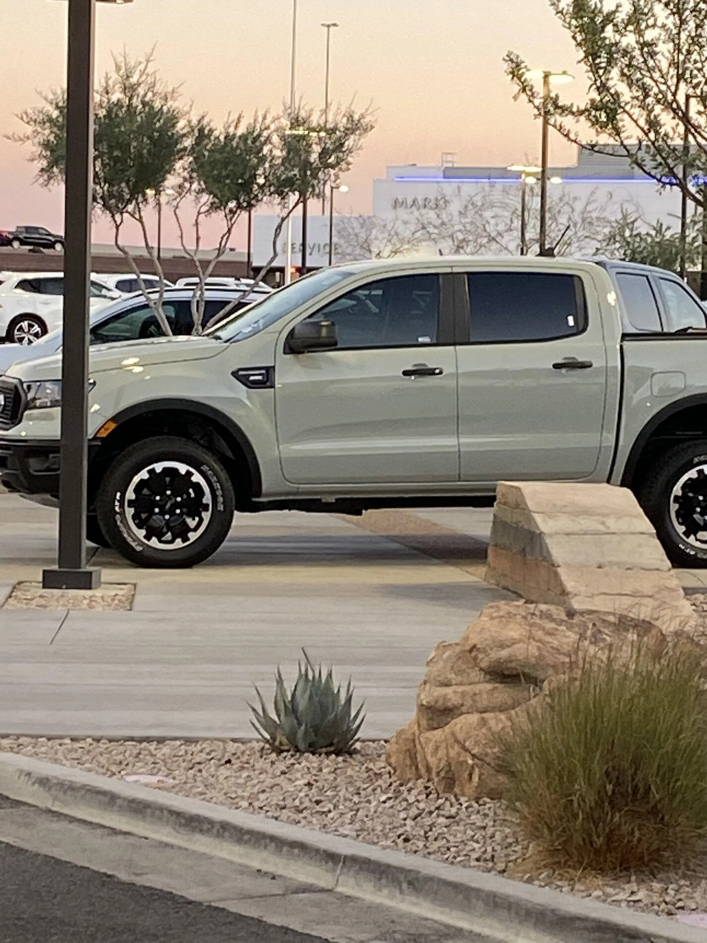 Ford Bronco What Happened to Cactus Gray?? 65DA08A9-8863-44EB-892D-3AC9D1AEBBDD