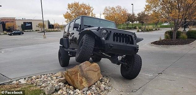 Ford Bronco How important is the stabilizer bar disconnect? 1612993868916