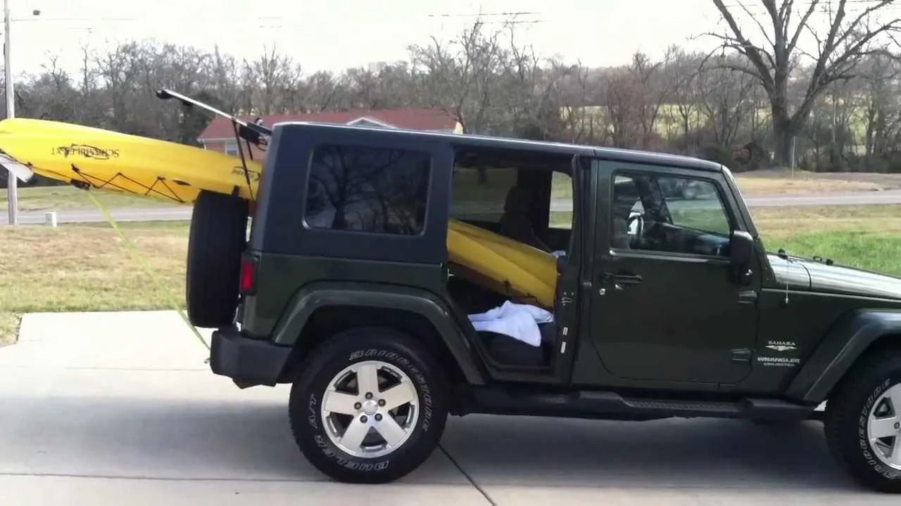 Ford Bronco How does the rear window work? 1613052619461