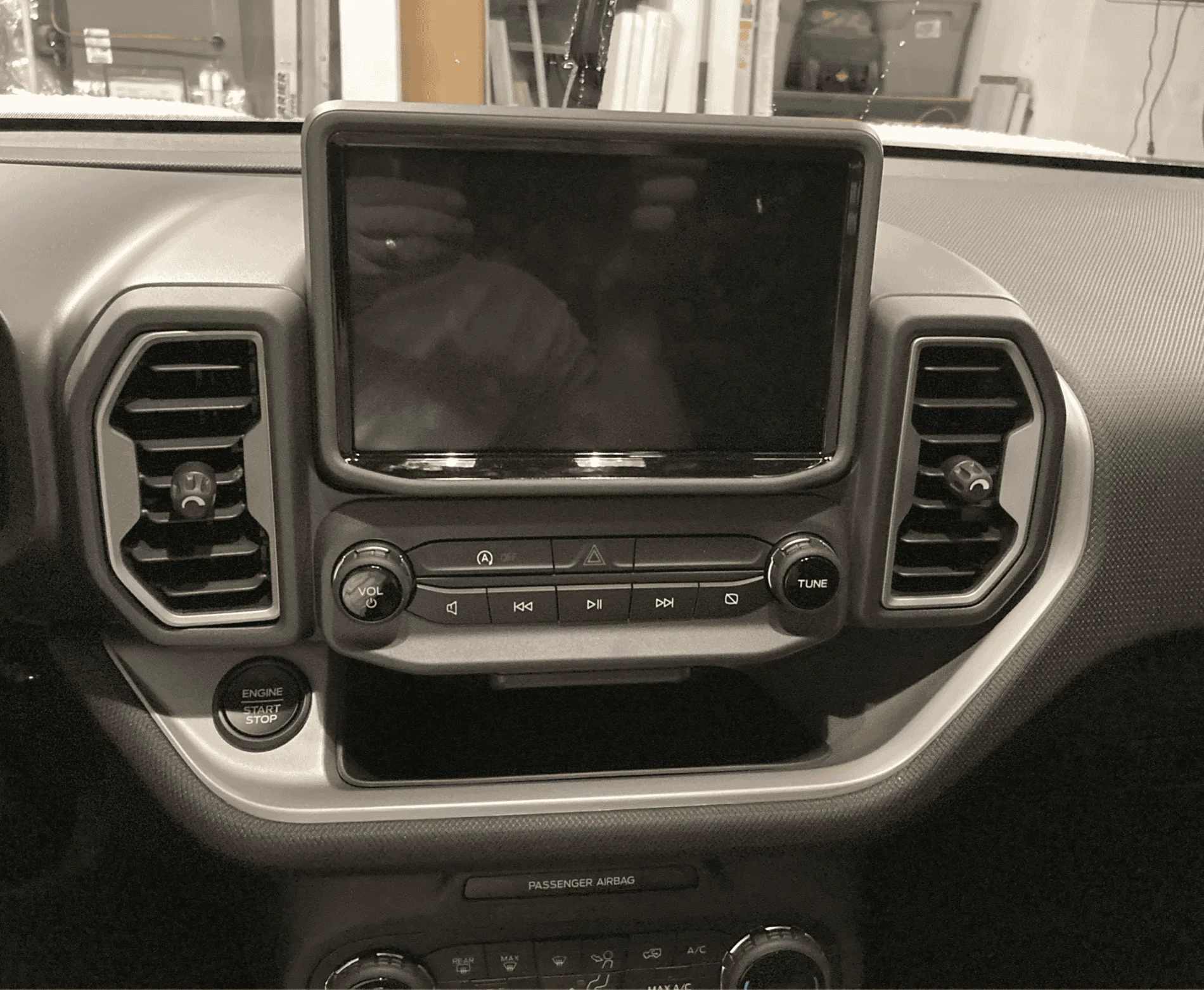 Ford Bronco Badlands Manual - Standard, Mid, or High Package? 1613182929508
