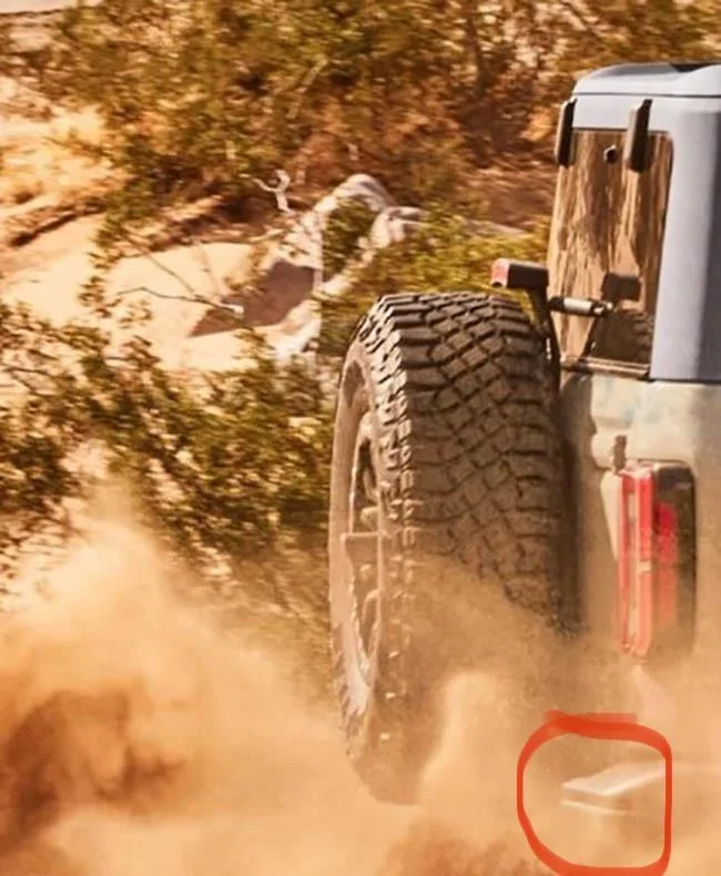 Ford Bronco Sunday Teaser Posted D9546864-46D3-4147-9D80-F8B1F1465456
