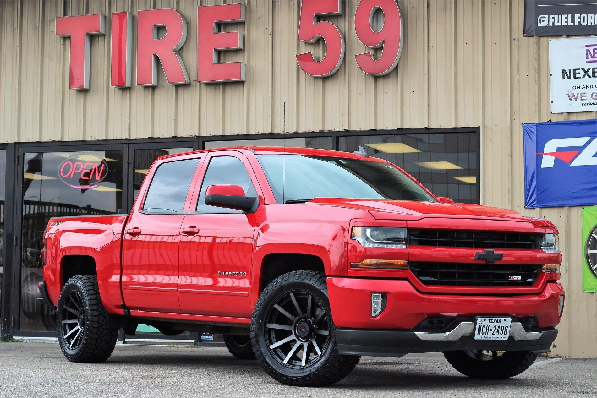 Ford Bronco 20-22" wheels? 2017-silverado-z71-with-xd-outbreak-wheels-1