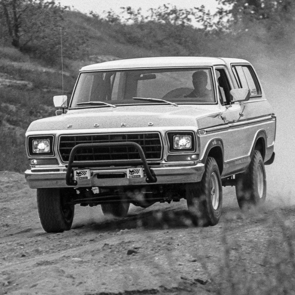 Ford Bronco '78 Bronco article in Car and Driver 1978-ford-bronco-103-1594305210