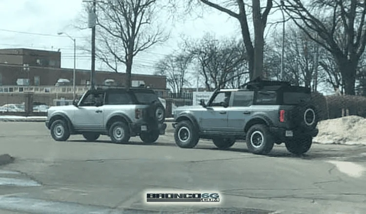 Ford Bronco Base 4 door pictutes??? 1614269156208