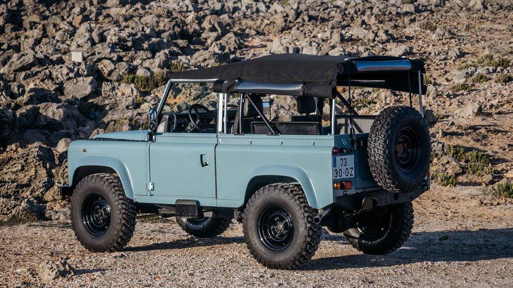 coolnvintage+Land+Rover+Defender+(95+of+98).jpg