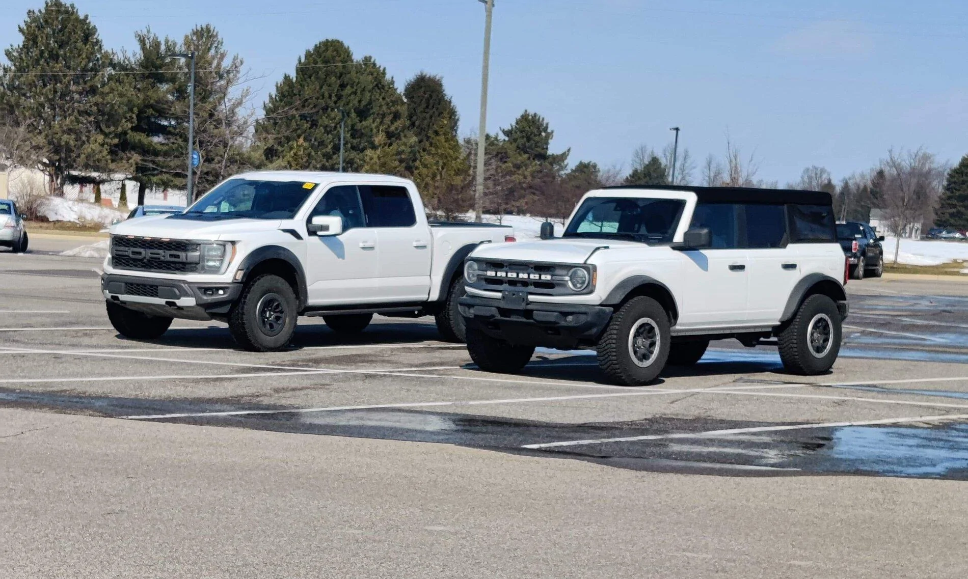 Ford Bronco Spotted in Michigan today received_270297864723091